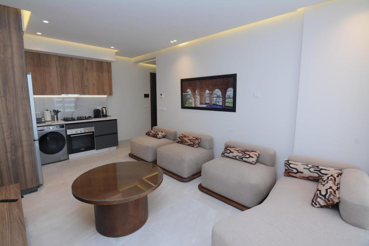 Andalusian Dream I 2 Bedrooms Near By The And Tgv Station Appartement *