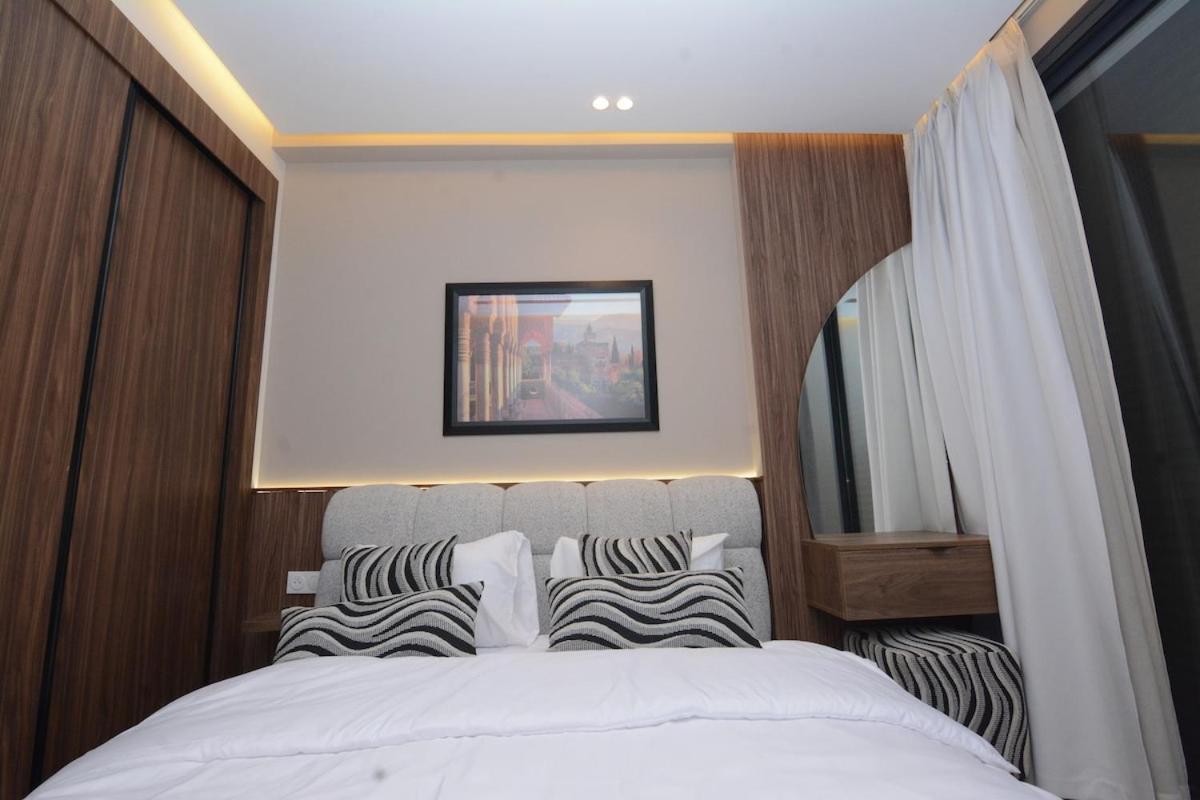 Andalusian Dream I 2 Bedrooms Near By The And Tgv Station Appartement Tanger