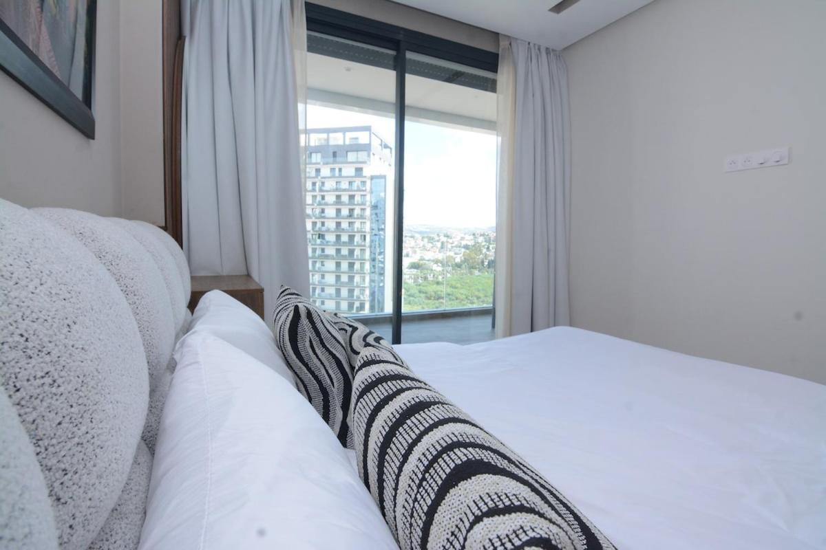 Andalusian Dream I 2 Bedrooms Near By The And Tgv Station Appartement Tanger